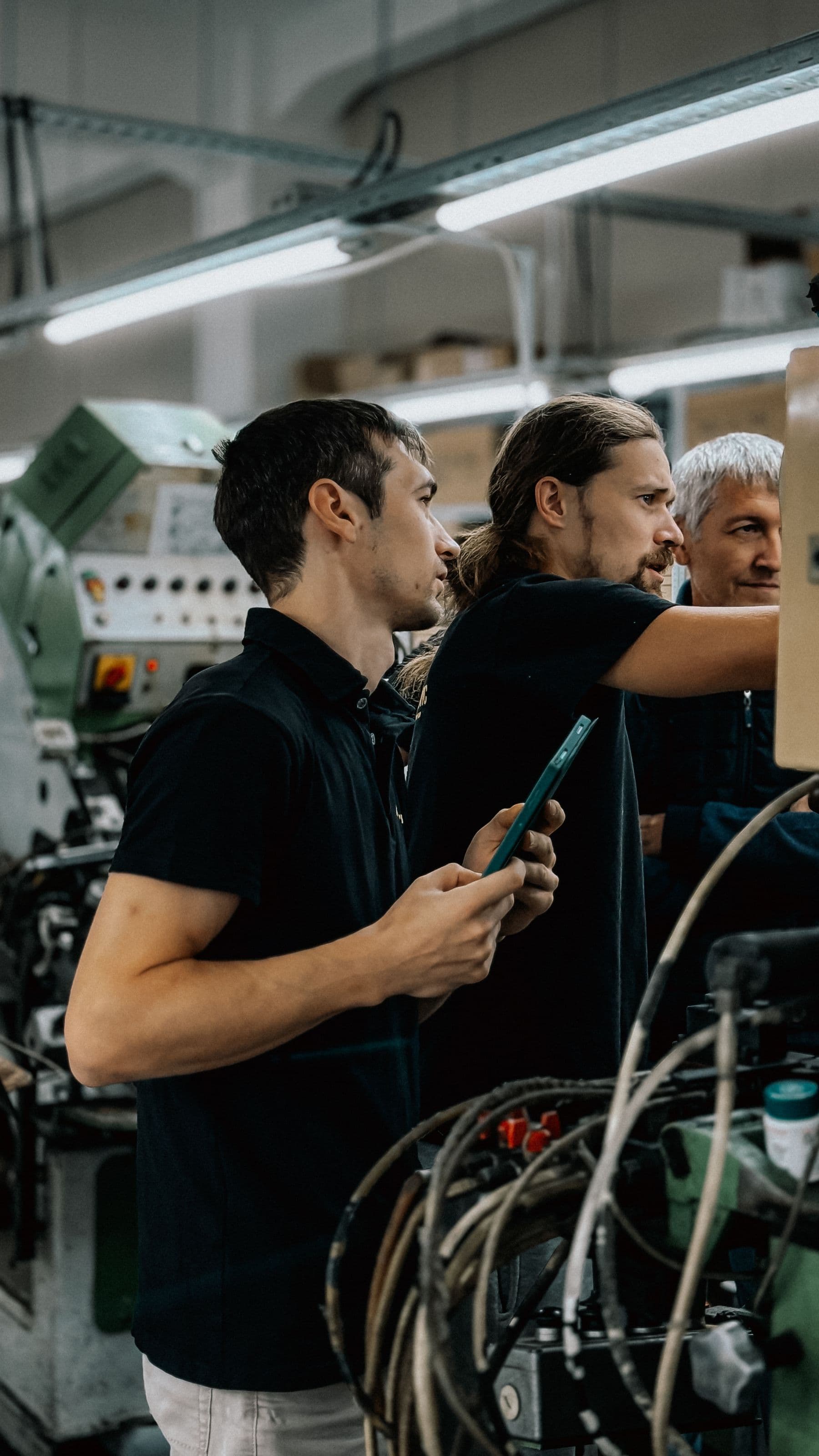 Engineers at plant — stock photograph