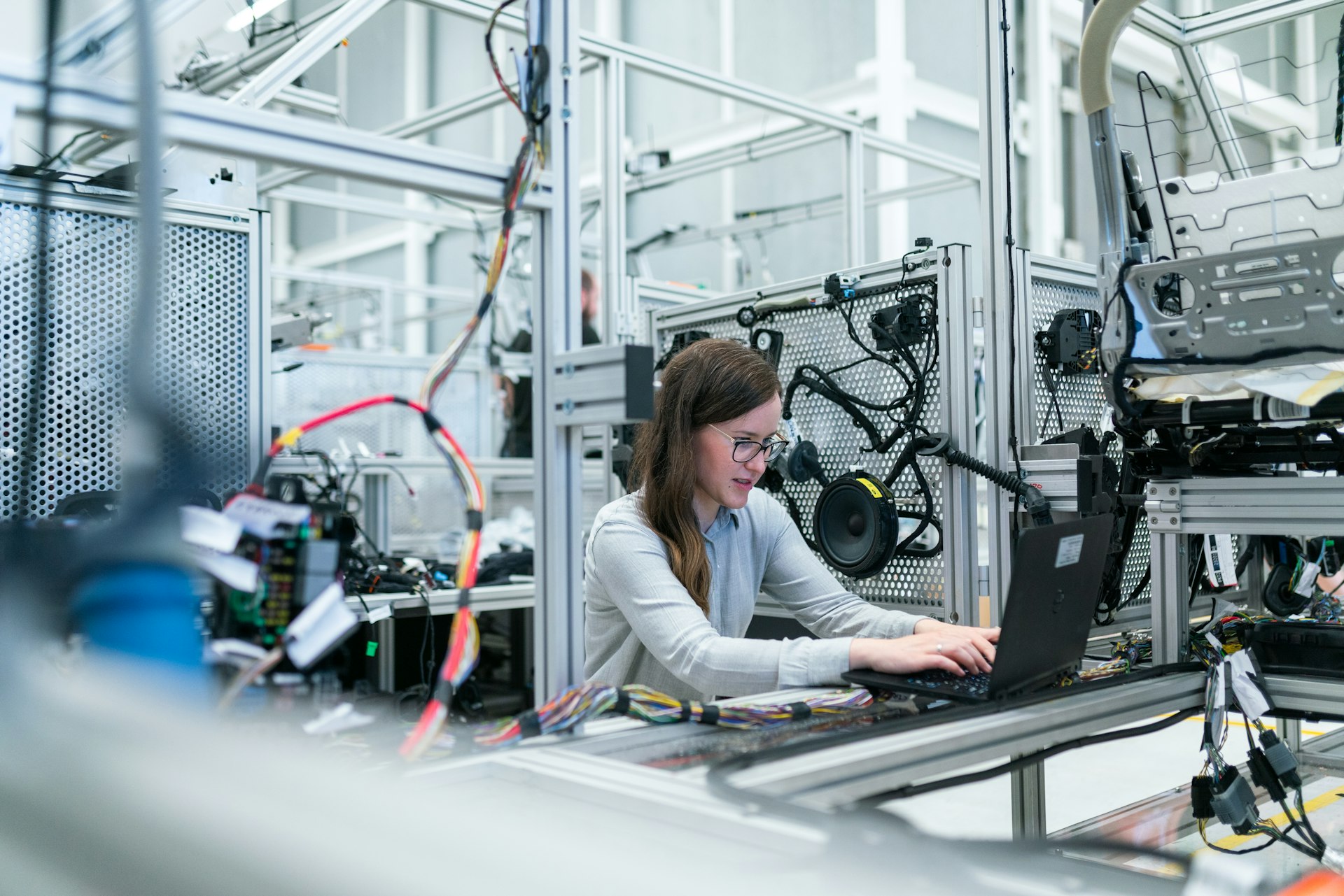 Top 10 UAE Industrial Programmes Creating Automation Jobs in 2026